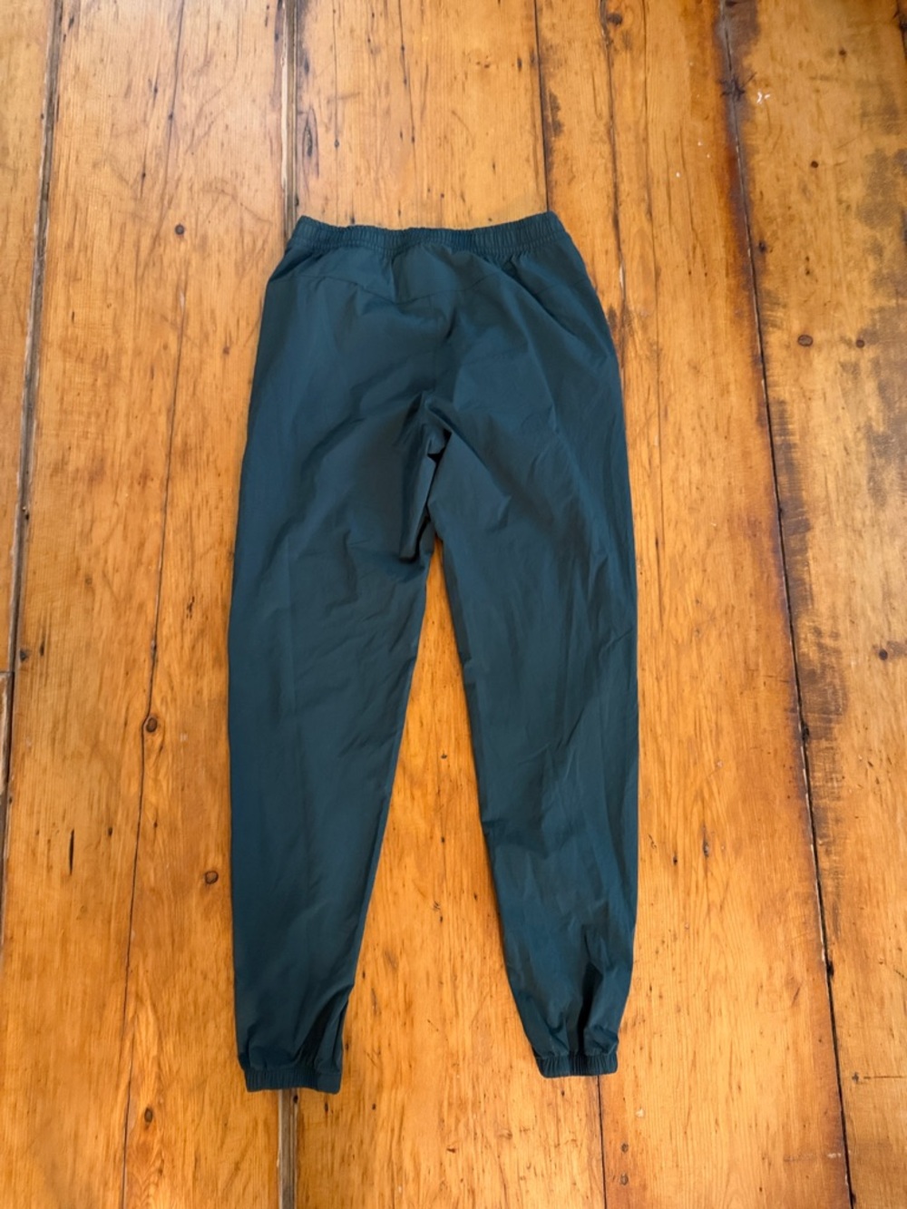 Everlane Men's Forest Green Jogger Pants - Picture 3 of 3